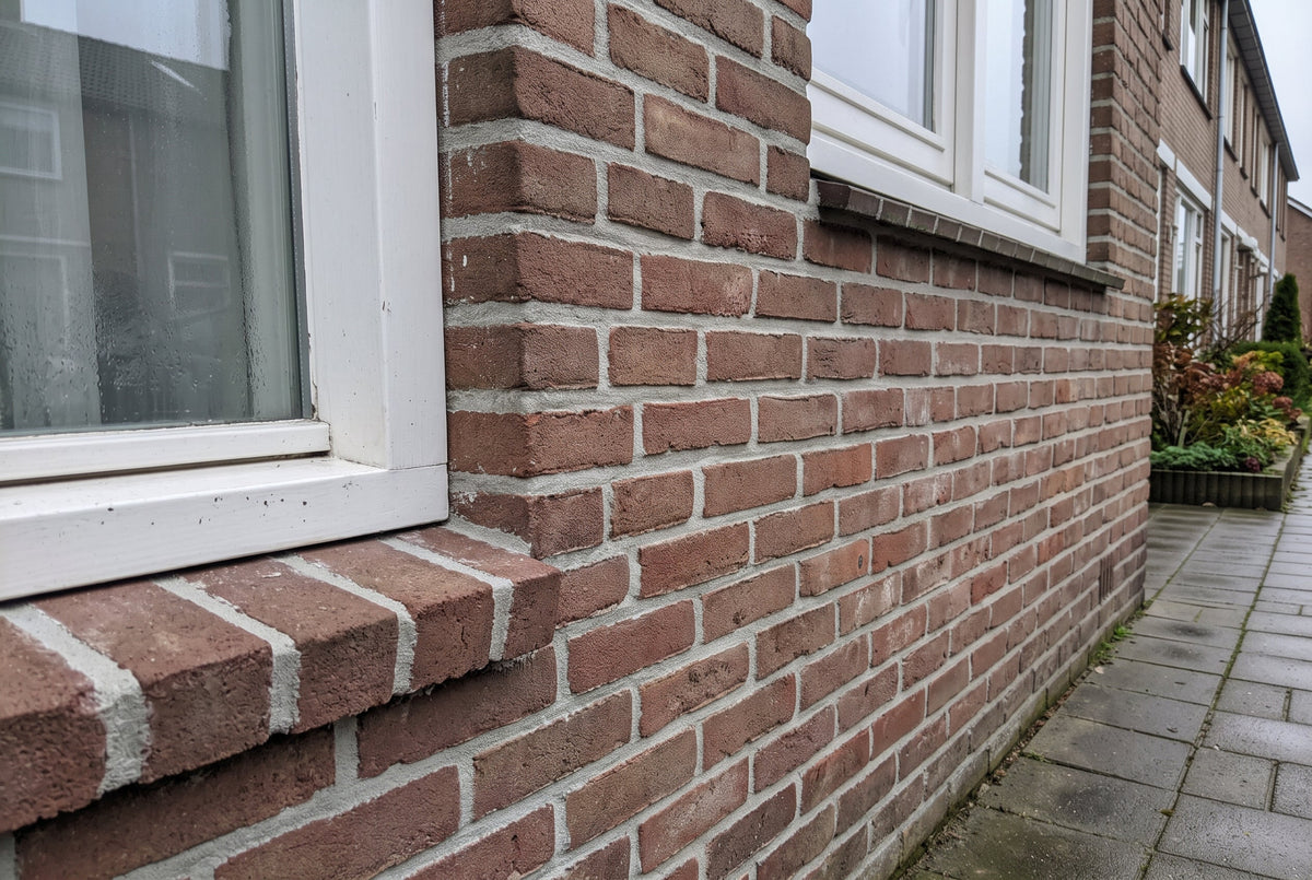 Voegwerk herstellen: wat kost het en waar hangt de prijs van af?