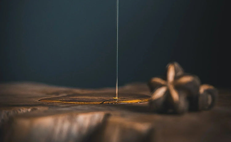 Vetvlekken in houten vloer verwijderen